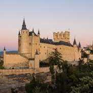 DE NADAL POLAS CAPITAIS DE CASTILLA: SEGOVIA, ÁVILA, PALENCIA E ZAMORA, CON HOTEL 4* NO CENTRO DE V